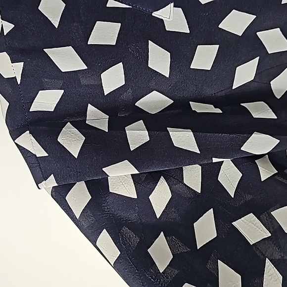 Vintage Leslie Fay Pleated Flowy Shirt Dress Diamond Fabric+Faux Pockets - Picture 5 of 17